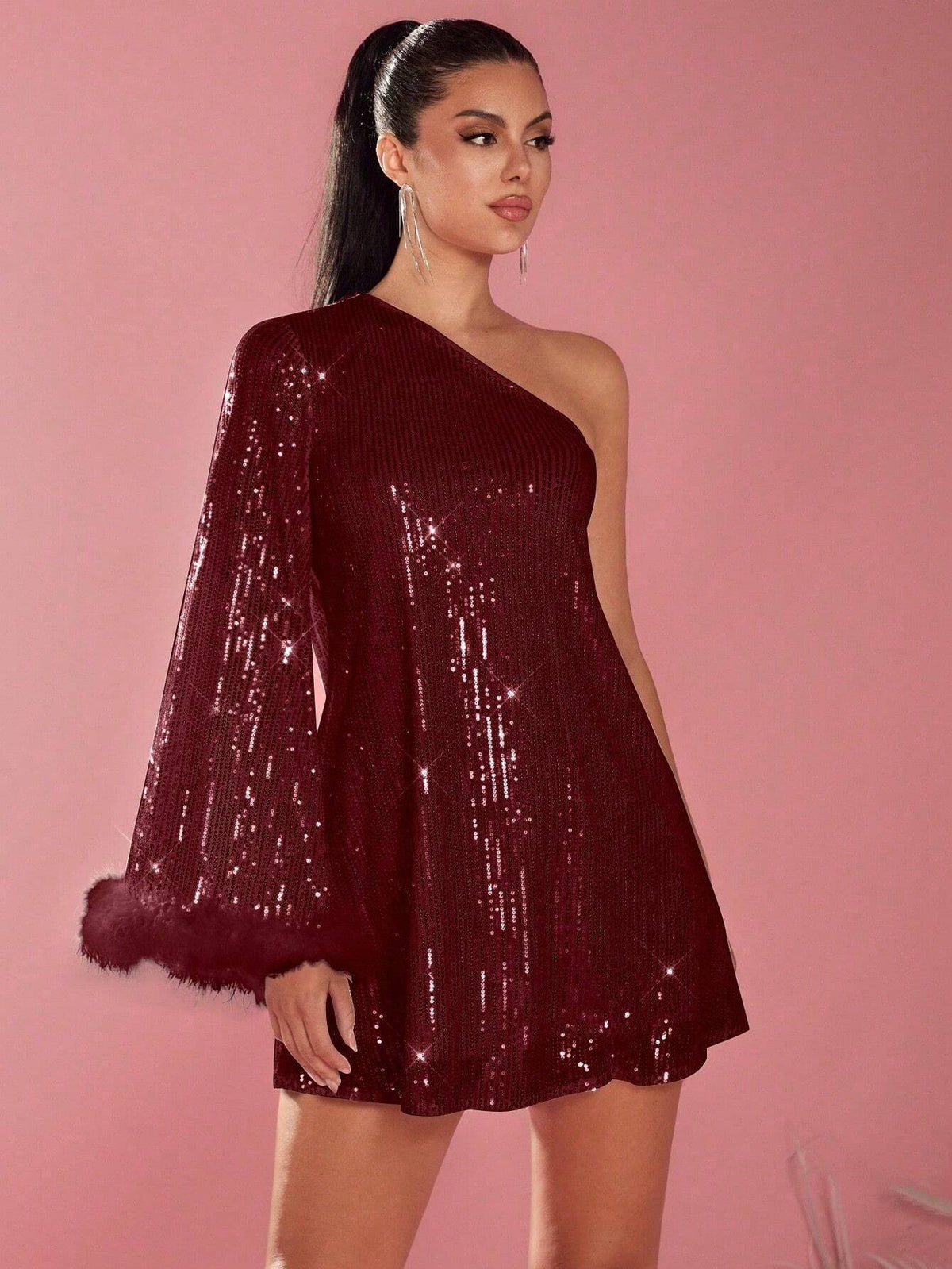 Glamine Women's Solid Color Off-Shoulder Long Sleeve Fluffy Patchwork Casual Mini Dress