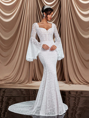 Glamrae Elegant Luxurious Champagne Sexy V-Neck Sheer Lace Flared Sleeve Fishtail Hem Dress Train, Suitable For Weddings, Singles Party, Vacation, Bridal