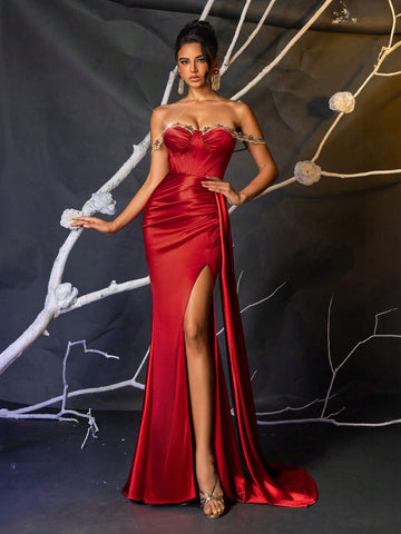 Glamrae Elegant Metallic Floral Elastic Satin Sweetheart Neckline Cutout Shoulder High Slit Formal Gown