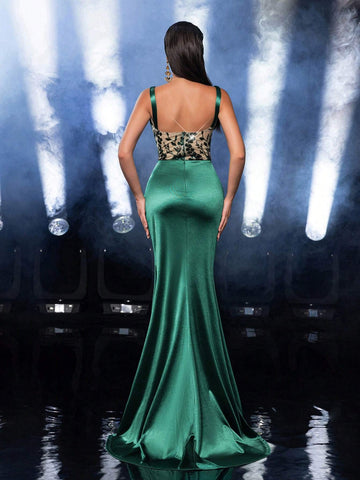 Glamrae Elegant Sexy Dark Green Spaghetti Strap V-Neck Emerald Dress Formal, Luxury Pearl Floral Patchwork, Elastic Shiny Satin Ruched Ruched, Fish Bone Stitching, Fish Tail Slit Maxi Evening Gown