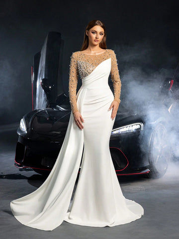 Gorgeous Rhinestone Detail Contrast Mesh Mermaid Hem Wedding Dress