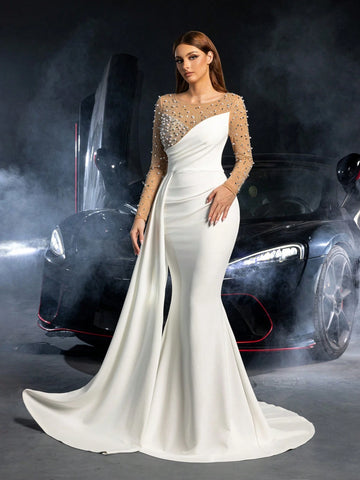 Gorgeous Rhinestone Detail Contrast Mesh Mermaid Hem Wedding Dress