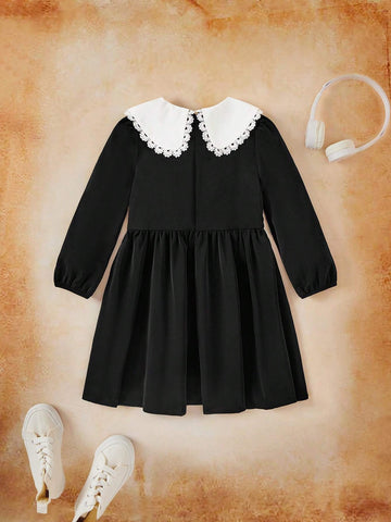 Young Girl Color-Block Badge Decor Peter Pan Collar Black Dress, With Removable Bowknot