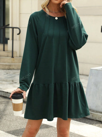 HELYO Women's Green Pleated Round Neck Dress