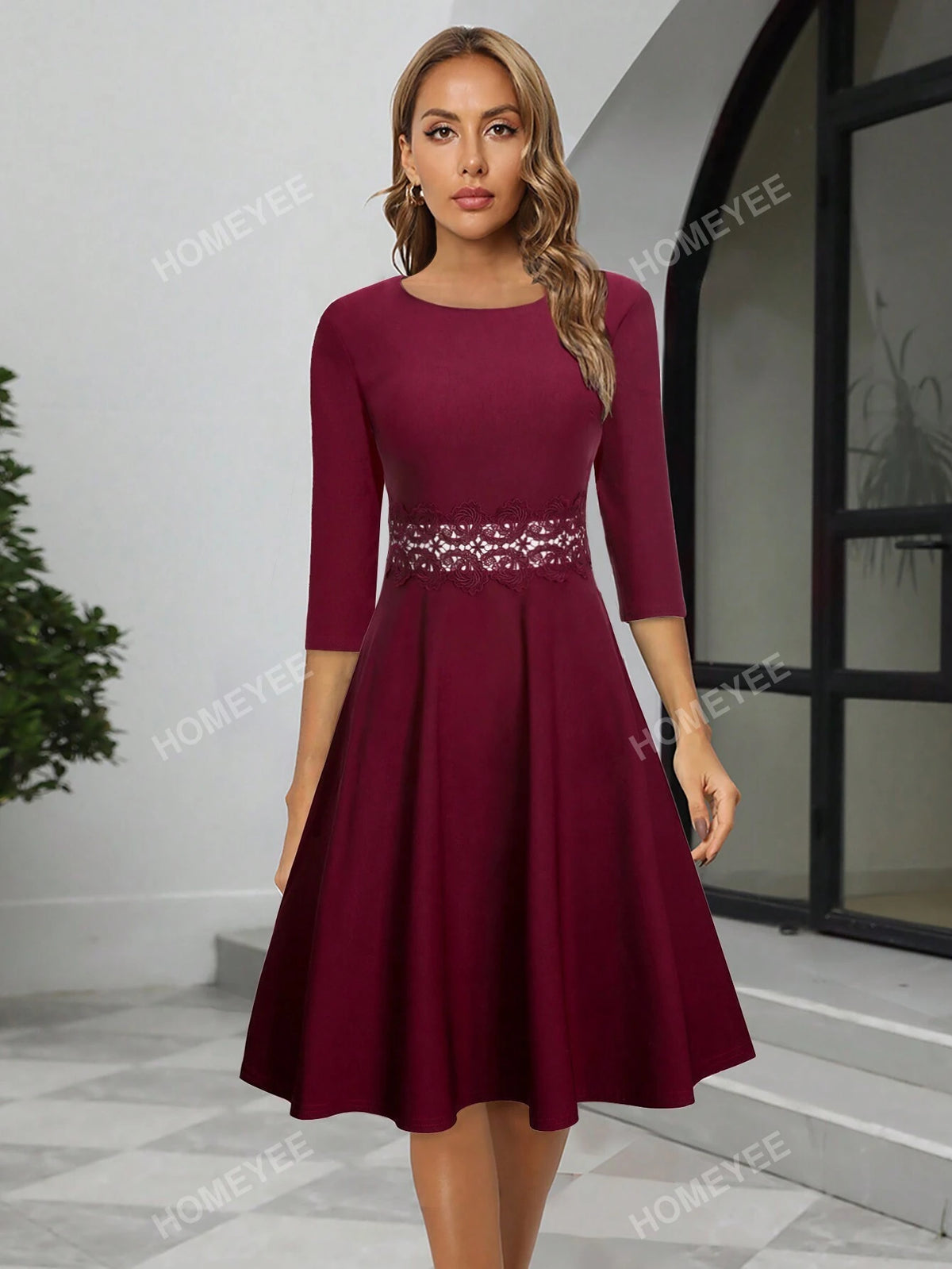 HOMEYEE Ladies' Round Neck Lace Trim Vintage Casual Simple Professional A-Line Dress
