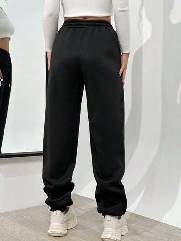 Heart & Cartoon Graphic Drawstring Waist Sweatpants