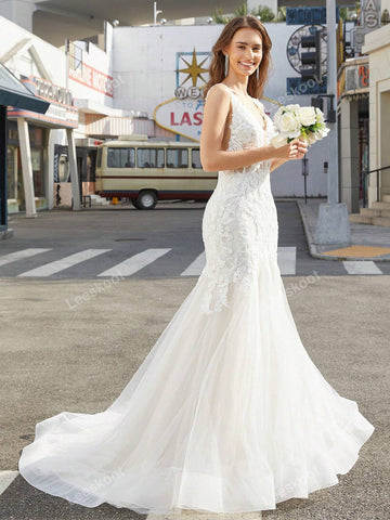 Ivory Elegant Mermaid Lace Applique Wedding Dresses For Bride V Neck Tulle Rromantic Wedding Gowns With Train Backless Sleeveless