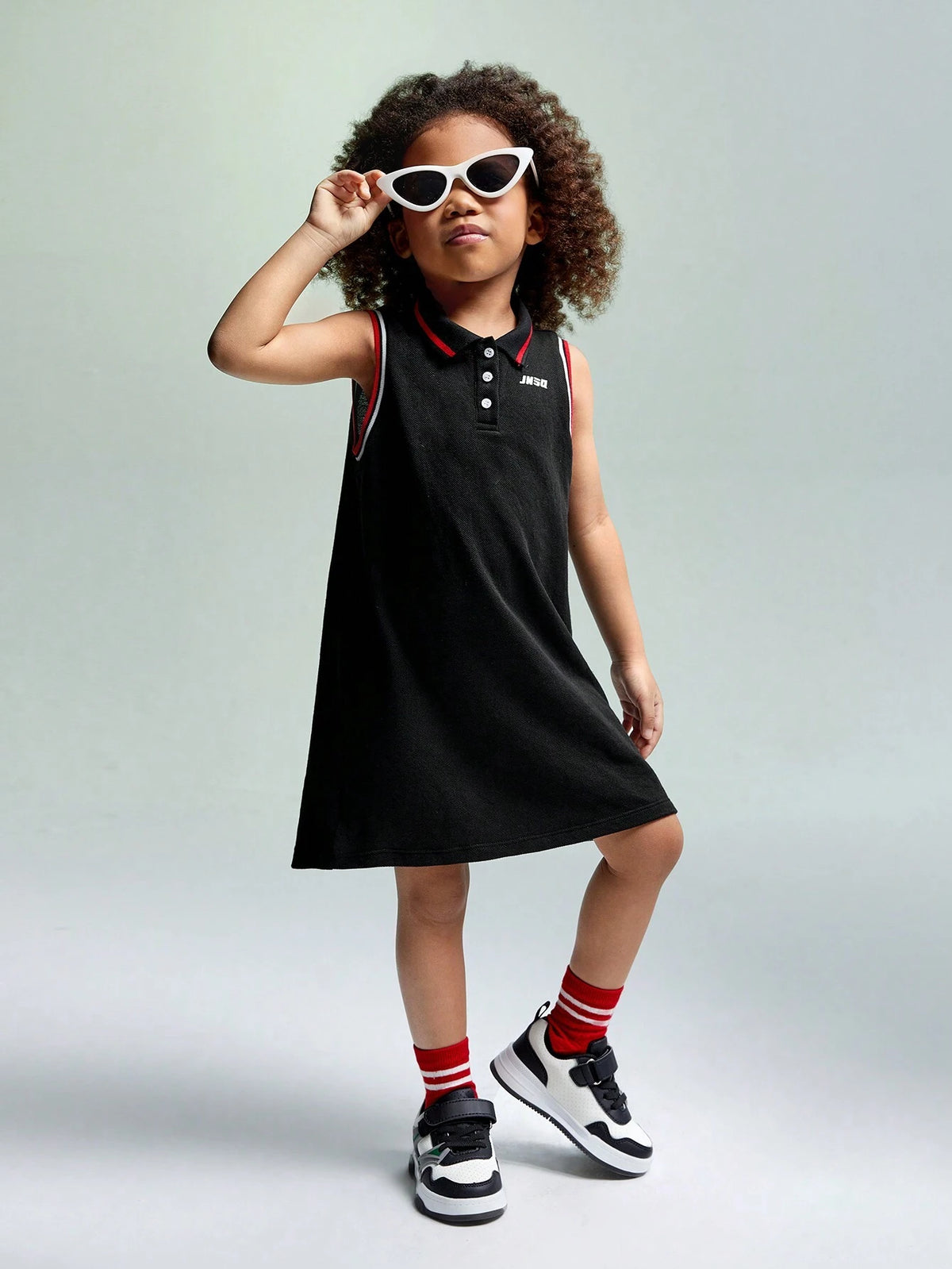 Young Girl Sleeveless Knitted Solid Color Printed Patchwork Dress With Collar And Pleats