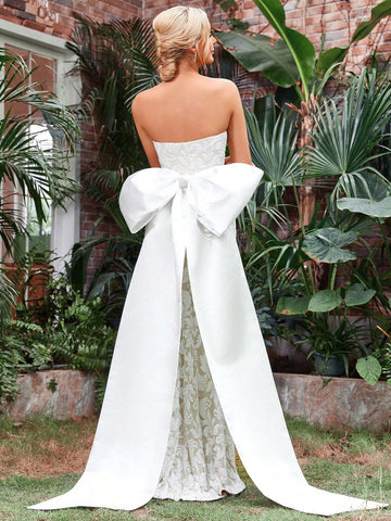 Jacquard Big Bow Back Tube Wedding Dress
