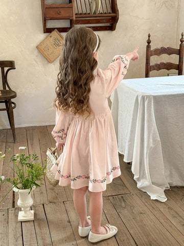 Young Girl Floral Printed Fitted Round Neck Casual Dress