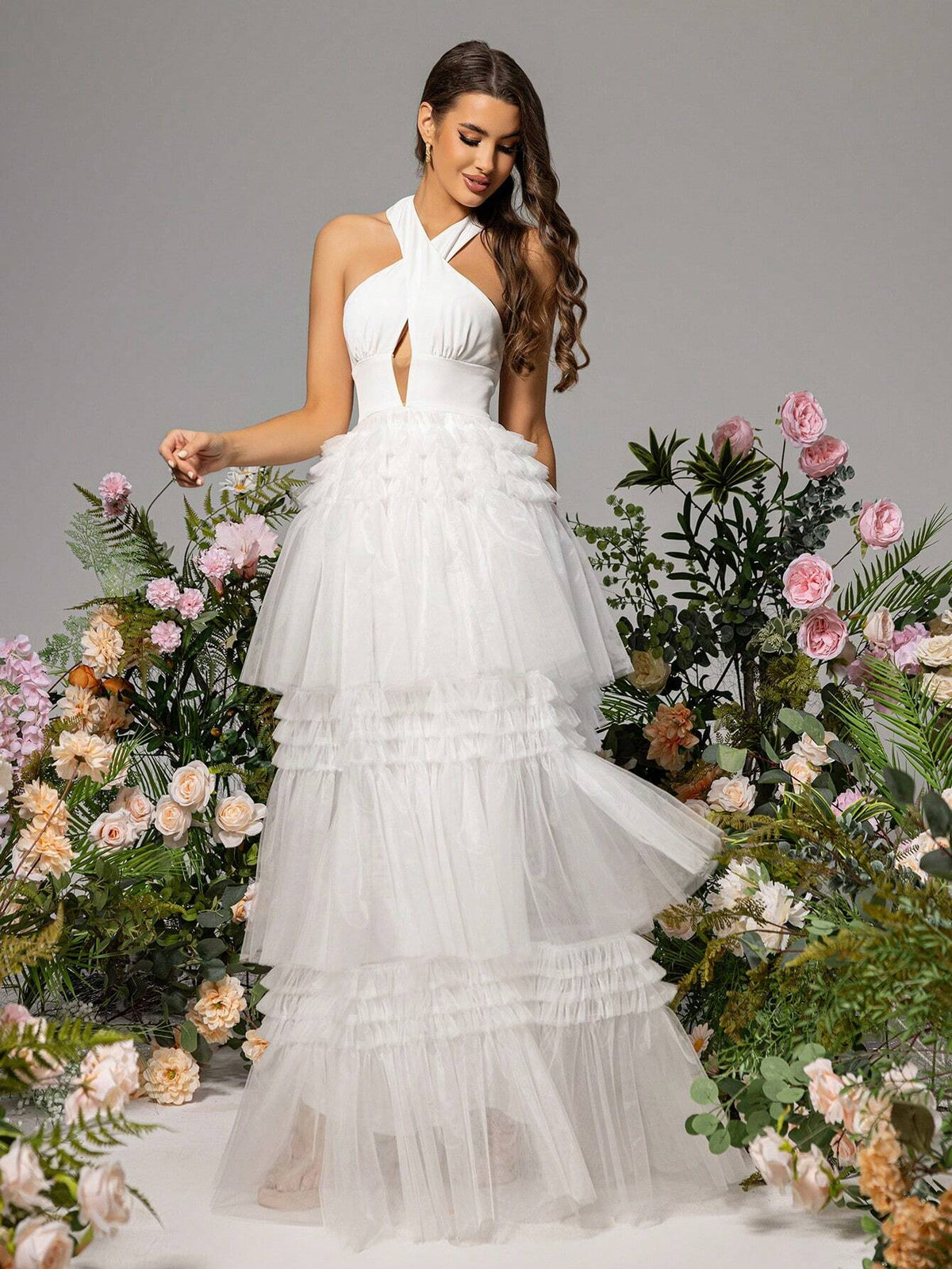 LOVE&LEMONADE Cross Halter Multi-Layer Tulle Hem Sleeveless Wedding Dress