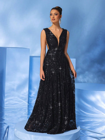 LOVE&LEMONADE Women's Sleeveless Sequined Black Evening Dress