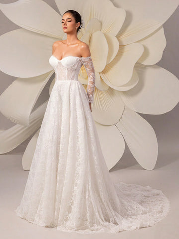 Lace Embroidery Off Shoulder Long Sleeve Elegant Tulle Wedding Dress With Train