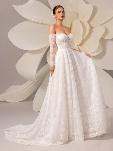 Lace Embroidery Off Shoulder Long Sleeve Elegant Tulle Wedding Dress With Train
