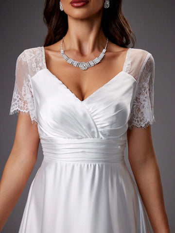 Lace Patchwork Satin Short Sleeve Wedding Dress