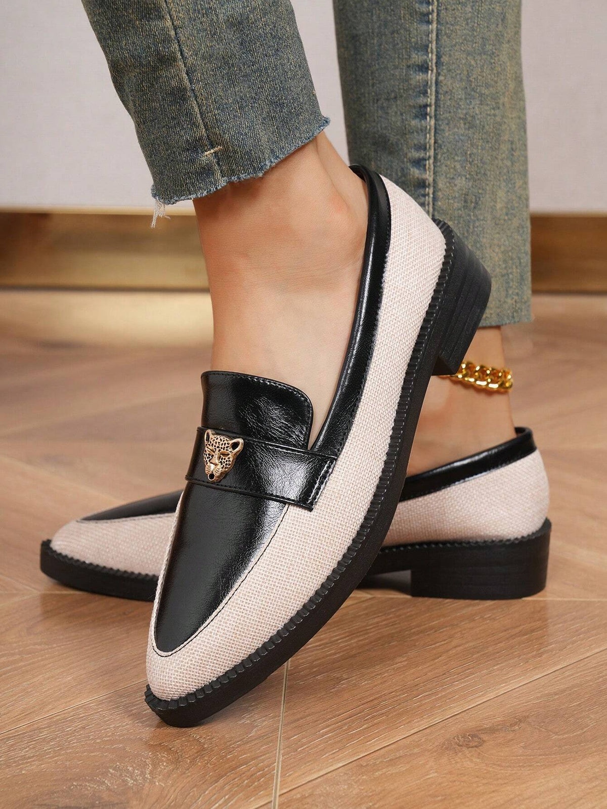 Ladies' Colorblock Pointed Toe Wedge Chelsea Loafers, British Style 2024 New Women's Slip-On Dress Pumps