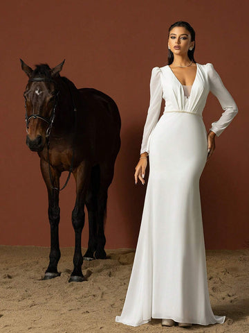 Ladies' Simple Deep V Puff Long Sleeve French Style Lightweight Wedding Dress