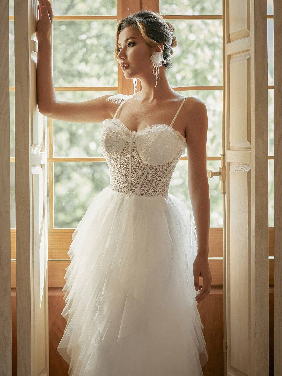 Ladies' Solid-Colored Simple Daily/ Wedding Tulle Skirt With Ruffled Hem