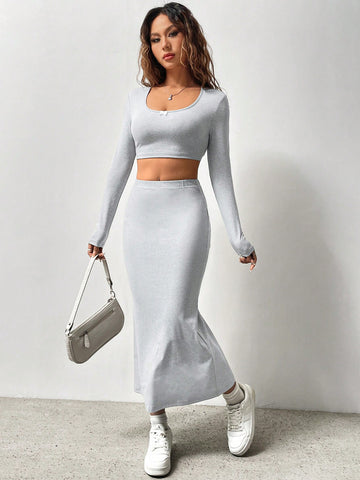 Ladies' Solid Cropped Top And Skirt Set