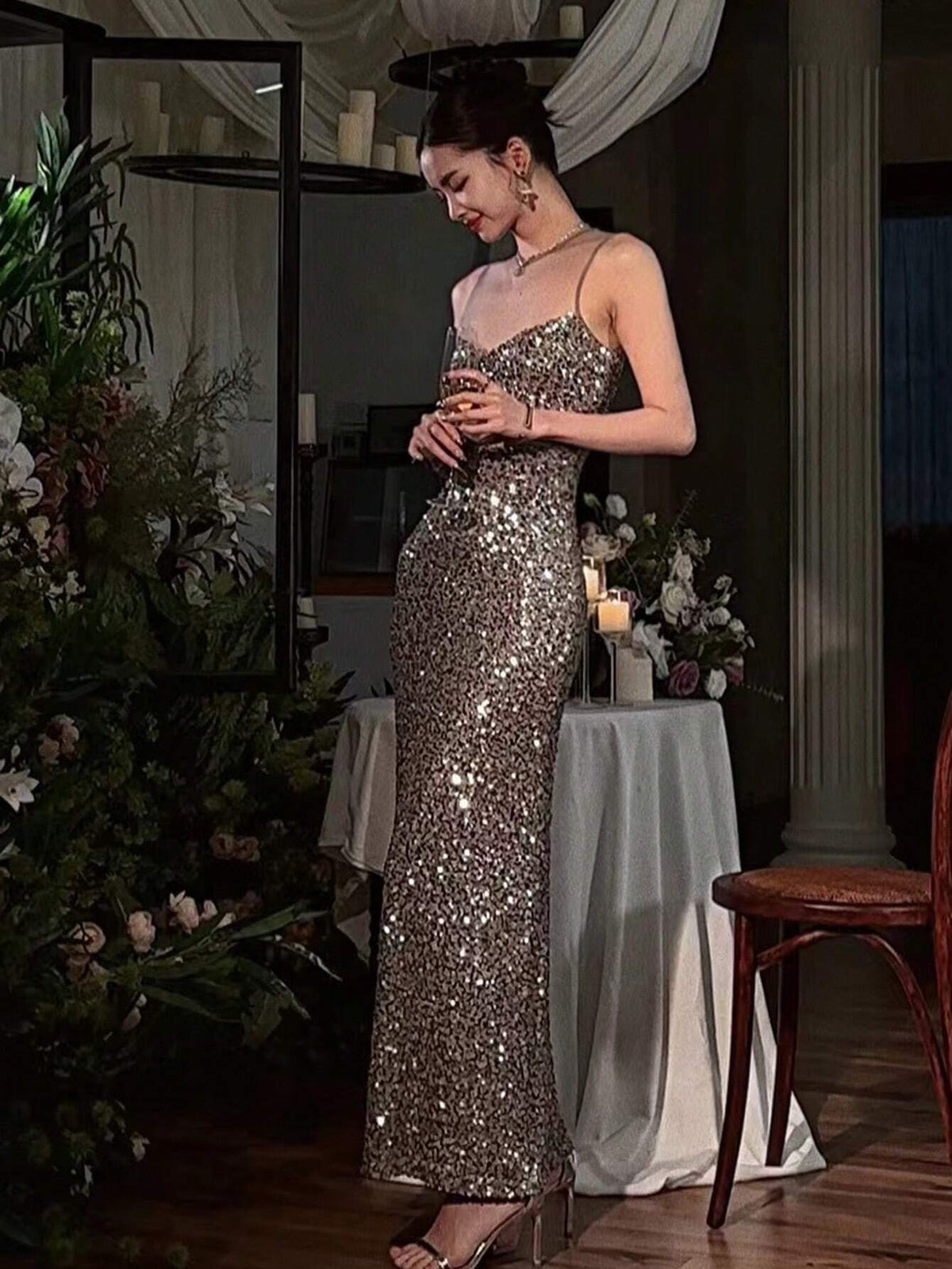 Ladies Solid Sequined Hollow Out Waist Strapless Elegant Bridesmaid Dress (Adult)