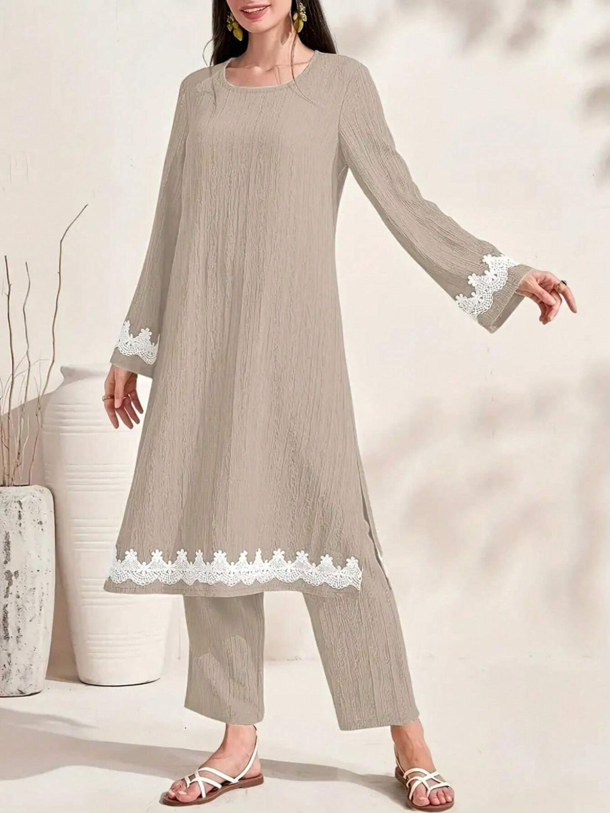 Ladies' Vacation Leisure Contrast Color Lace Patchwork Side Slit Long Shirt And Pants Two-Piece Set