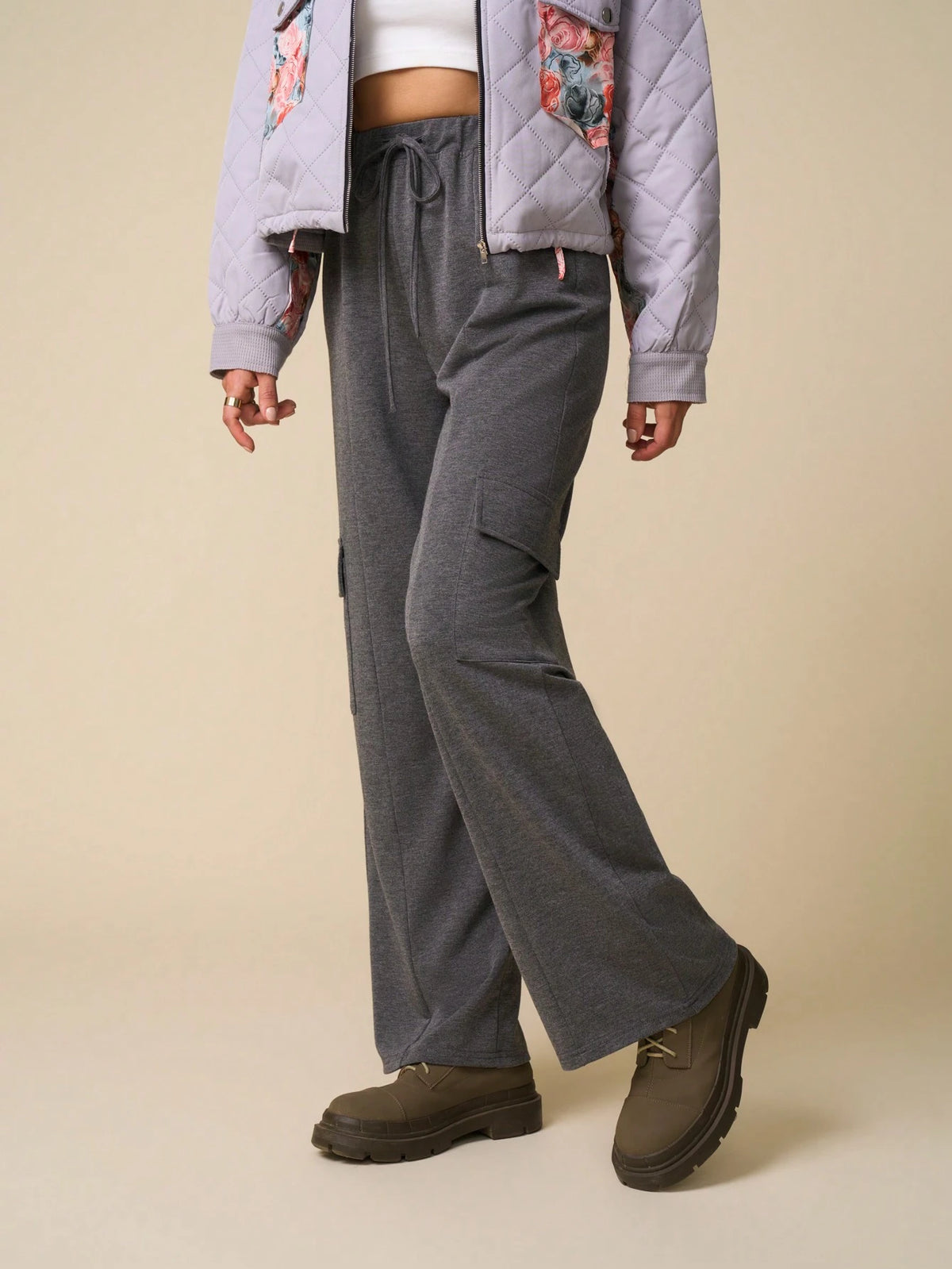 LanaWest Women Casual Comfy Fashion Side Pockets Loose Straight Leg Sweatpants