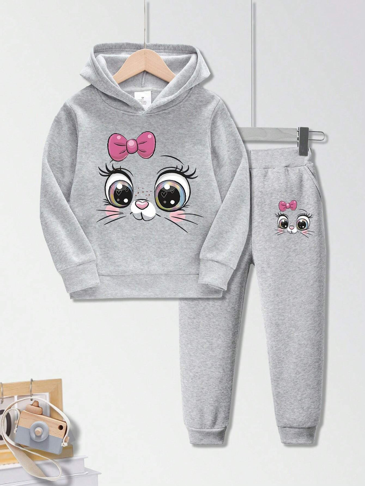 Little Girls' 2pcs Cute Emoticon Printed Sweatshirt And Pants Set