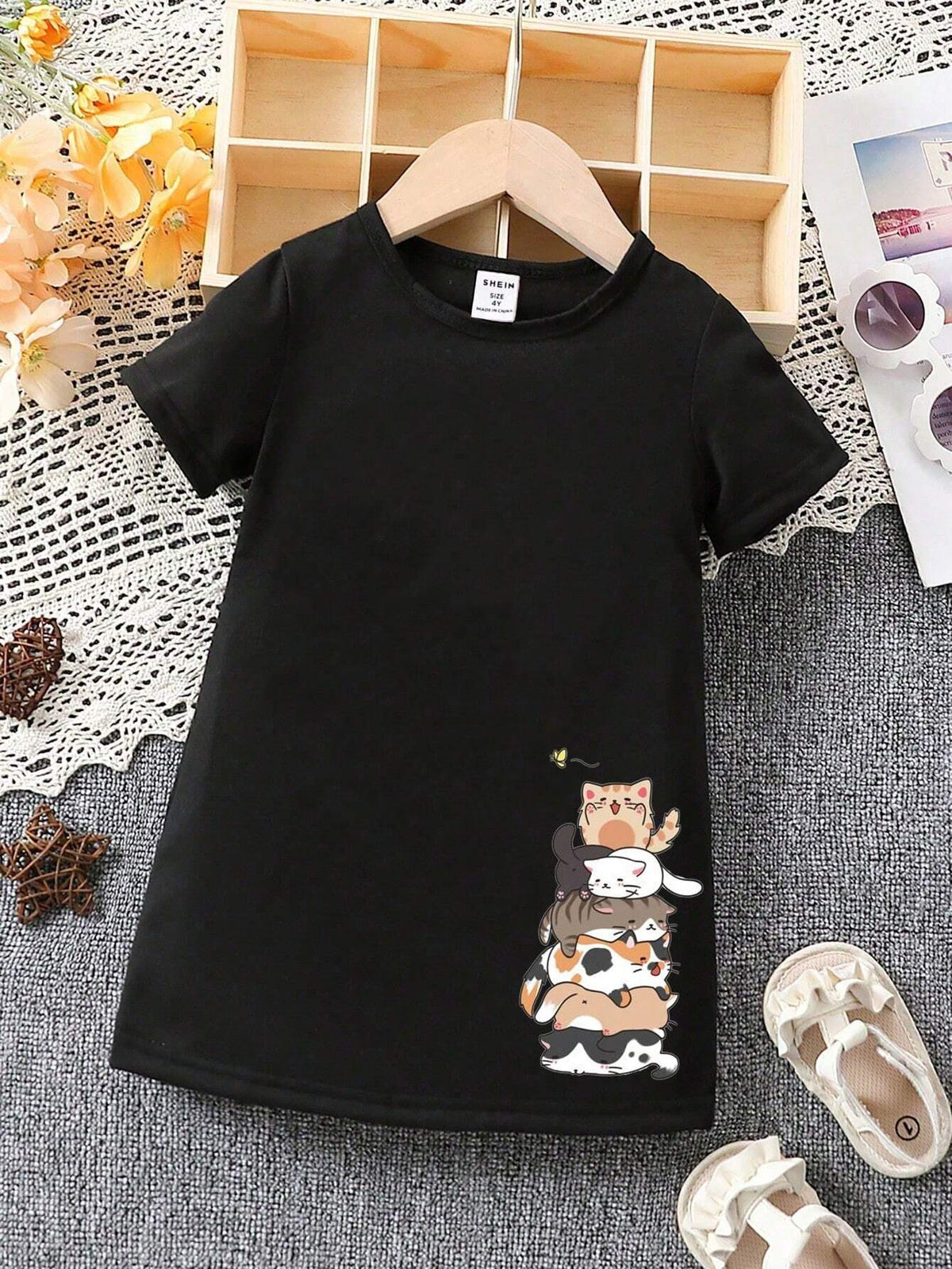 Little Girls' Cat Printed Casual Summer Short Sleeve Dress With Round Neckline