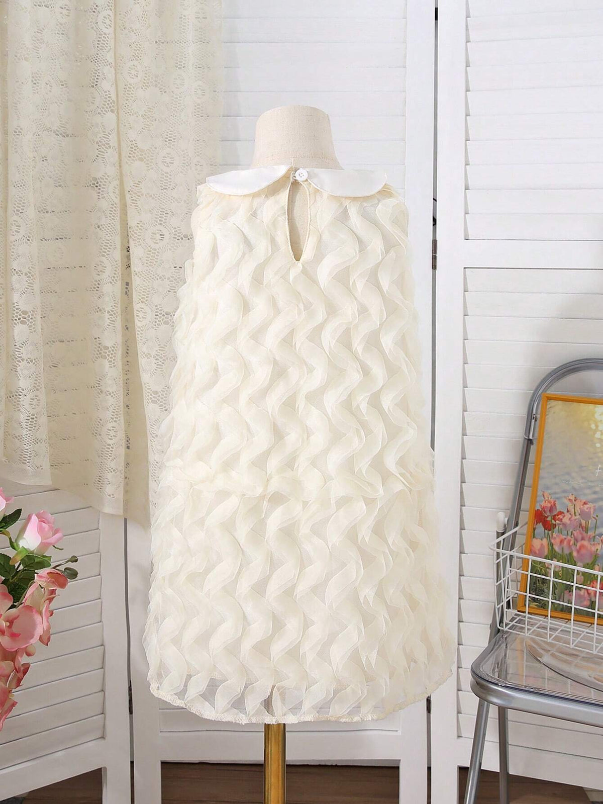 Little Girls' Elegant & Pearl Pendant Sleeveless Mesh Peter Pan Collar A-Line Dress, Perfect For Parties And Vacation, Spring/Summer Collection