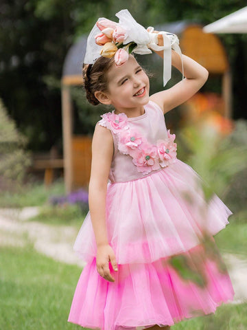 Little Girls' Pink Tulle Dress, With Fabric Flowers On The Top,Elegant, With Soft And Pink And Rose Colors,Suitable For Spring/Summer Seasons.