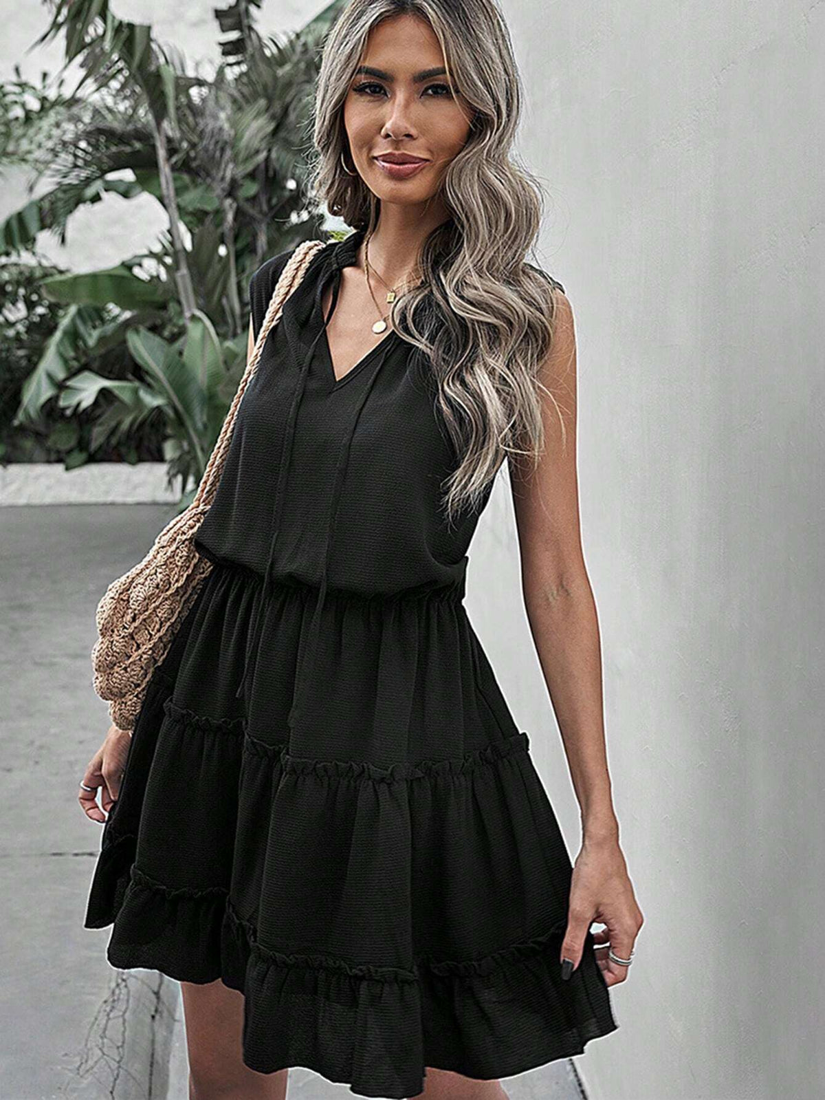 Loose Fit Sleeveless V-Neck Solid Color Simple Dress