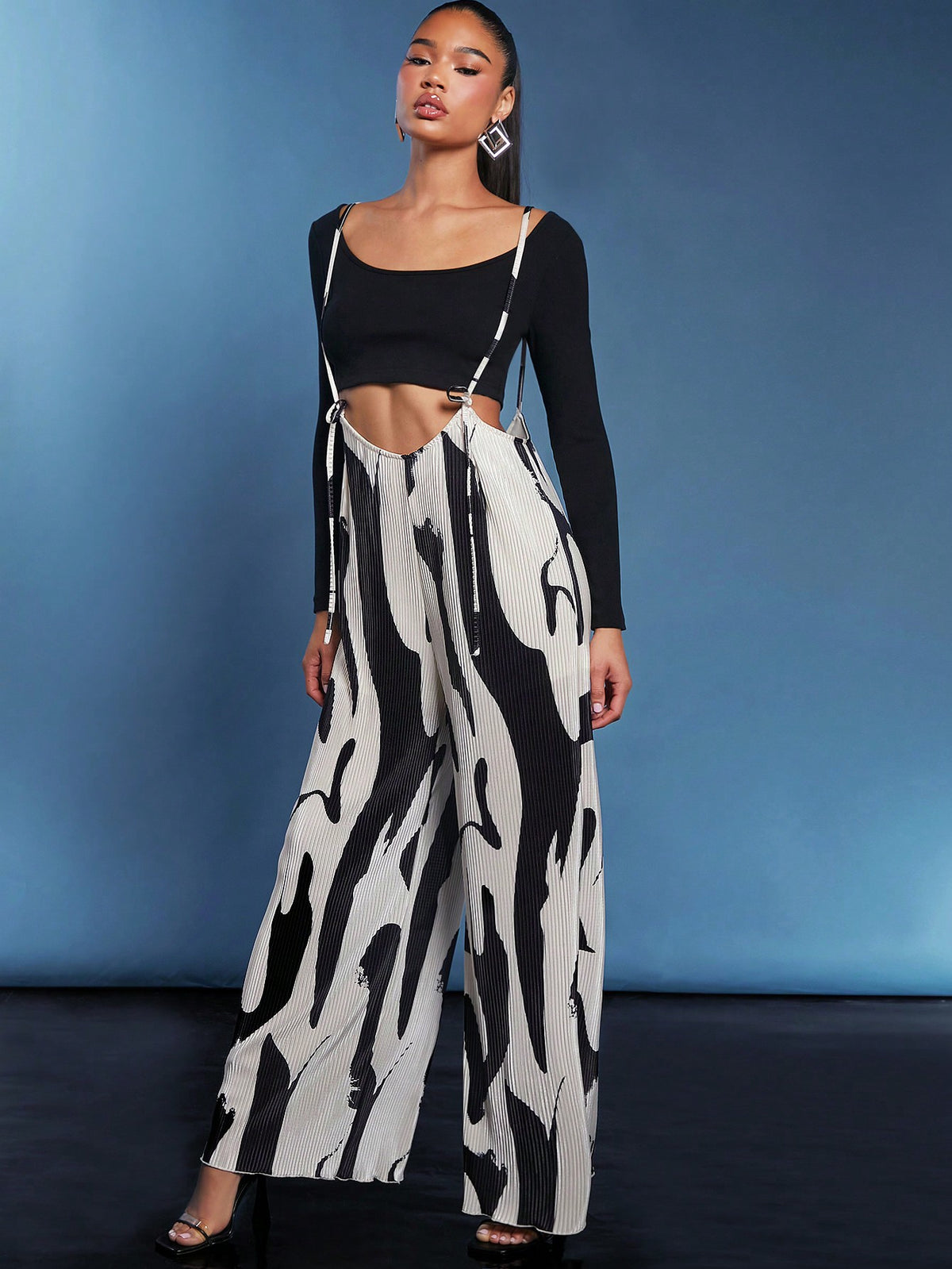 Love Sadie Graphic Print Wide Leg Suspender Jumpsuit Without Tee