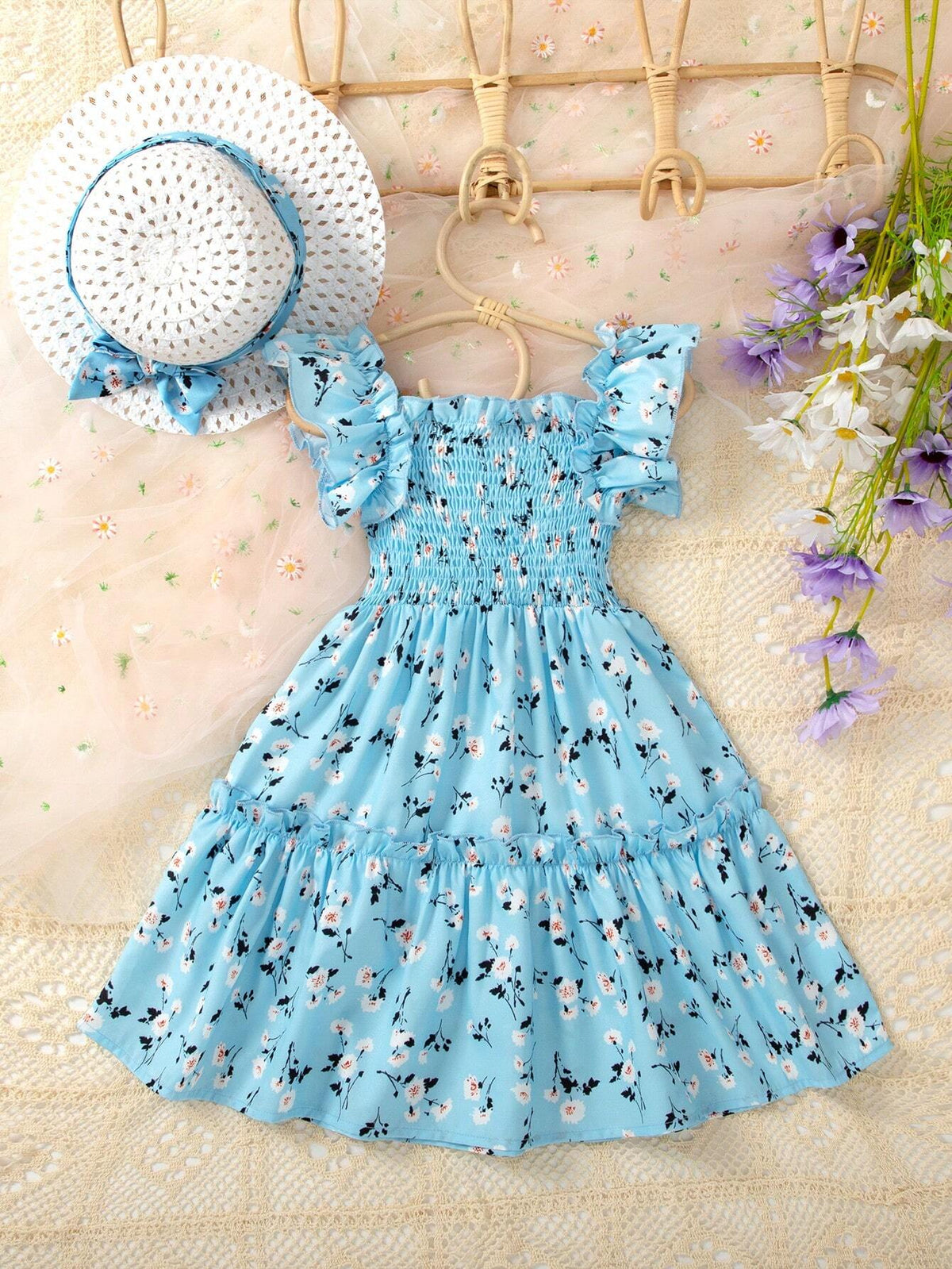 Lovely Girl Holiday Package Deal: Floral Patchwork Dress + Contrasting Straw Hat, Perfect For Children Summer Vacation