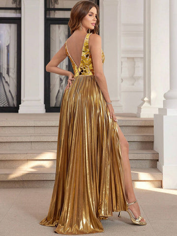Luxury Metallic Pleated Formal Evening Gown With Glass Cut Bodice Top Luxury Gold V-Neckline Prom Dresses With Slit