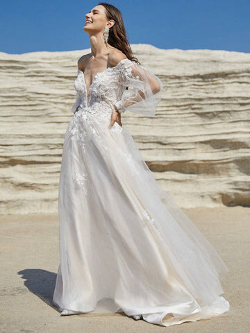Luxury Off Shoulder 3D Lace Wedding Dresses For Women Deep V-Neck Long Puffy Sleeves Ball Gown Ivory Bridal Gown With Light Chapagne Lining Lace Up Back
