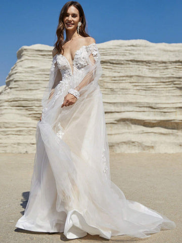 Luxury Off Shoulder 3D Lace Wedding Dresses For Women Deep V-Neck Long Puffy Sleeves Ball Gown Ivory Bridal Gown With Light Chapagne Lining Lace Up Back