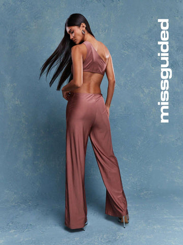 MISSGUIDED Asymmetric One Shoulder Cut Out Jumpsuit
