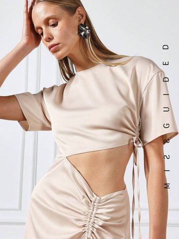 MISSGUIDED Cut Out Side Slit Maxi Dress