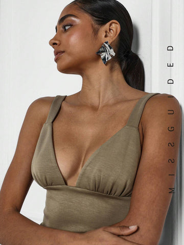 MISSGUIDED Deep V Neck Side Slit Maxi Dress