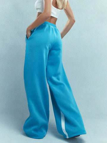 MISSGUIDED Embroidered Logo Back Color Block Wide Leg Sweatpants With Drawstrings