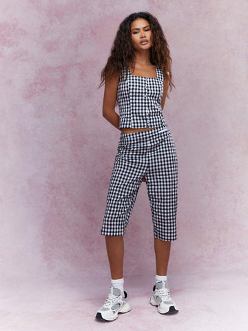 MISSGUIDED Gingham Print Tank Top & Capris Pants Co-Ord Set