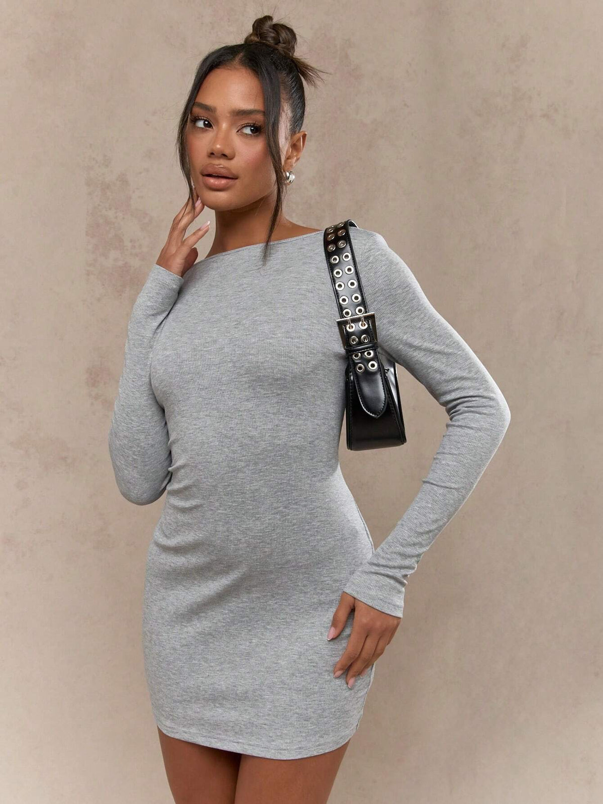 MISSGUIDED Round Neck Scoop Back Long Sleeves Bodycon Mini Dress