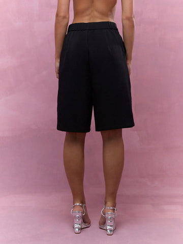MISSGUIDED Tailored Pleated Bermuda Short Pants