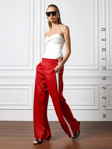 MISSGUIDED Twist Detail Bandeau Top