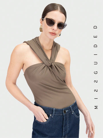MISSGUIDED Twist Front Hood Detail Body