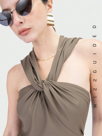 MISSGUIDED Twist Front Hood Detail Body
