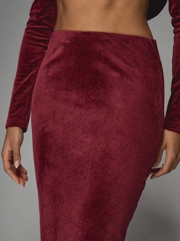 MISSGUIDED Velvet Low Rise Ruched Waist Fishtail Maxi Skirt