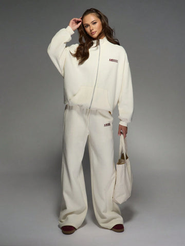 MISSGUIDED Wide Leg Sweatpants With Side Graphic Rubber Print