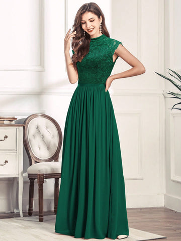 MIUSOL Mock Neck Lace Bodice Zip Back Formal Dress