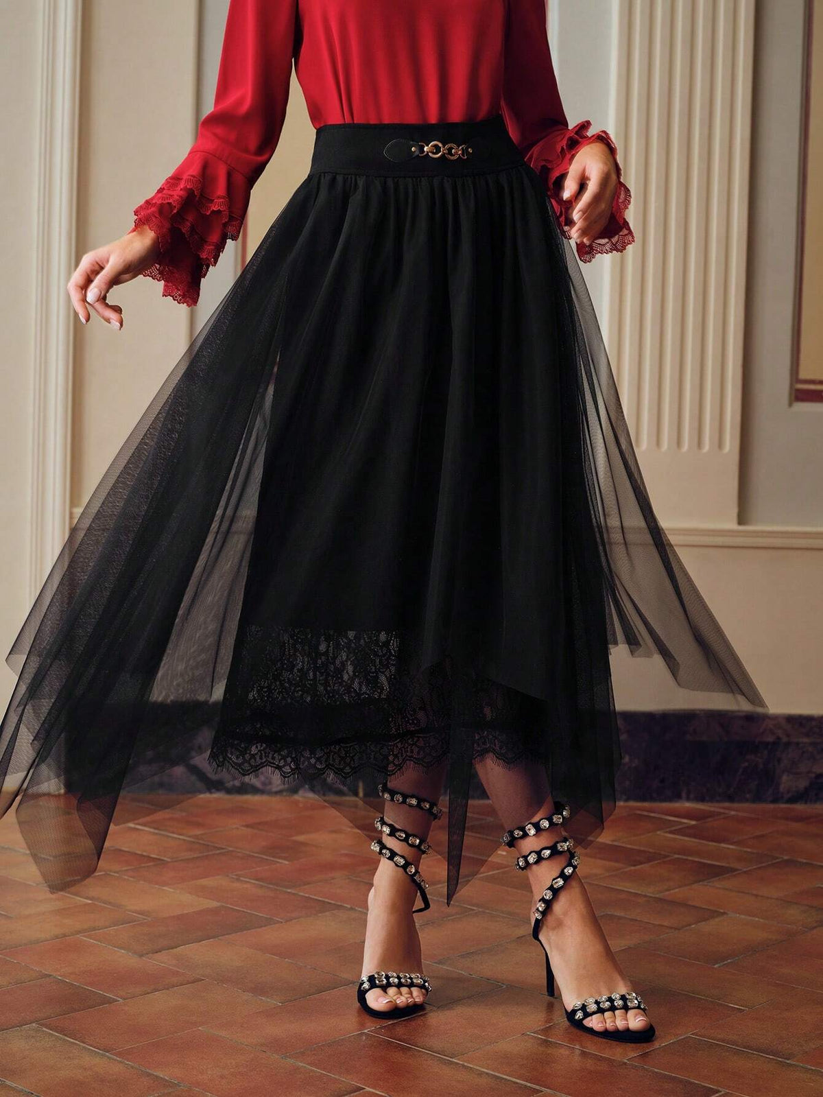 MOTF MESH CHAIN WAIST FLARE SKIRT
